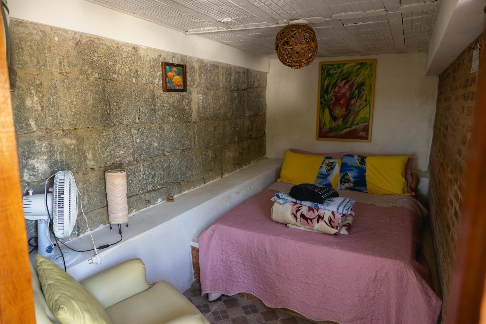 Hostel Yellow House Mg Itamonte Exterior photo