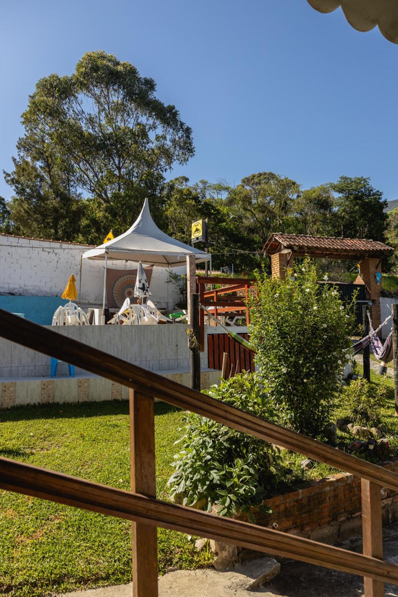 Hostel Yellow House Mg Itamonte Exterior photo